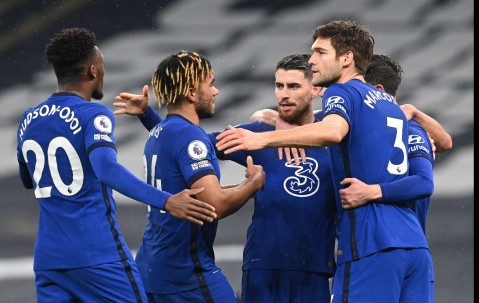 1.1亿欧砸向荷兰双子星！切尔西疯狂采购背后，谁将成为下一个离队牺牲品？