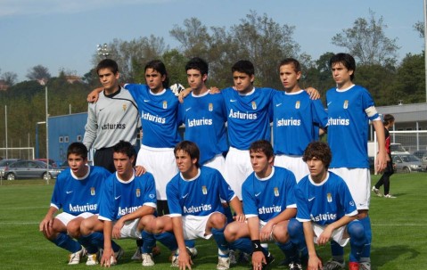 西甲：皇家奥维耶多VS巴塞罗那比分赛果预测分析 赛事前瞻