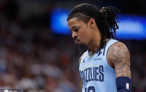 队记：莫兰特计划不要经纪人 进行下一份合同谈判