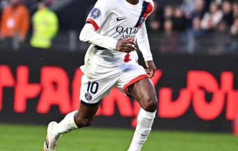 法甲惊天大冷门，大巴黎1-3遭雷恩横扫，将帅内讧曝光，榜首快没了