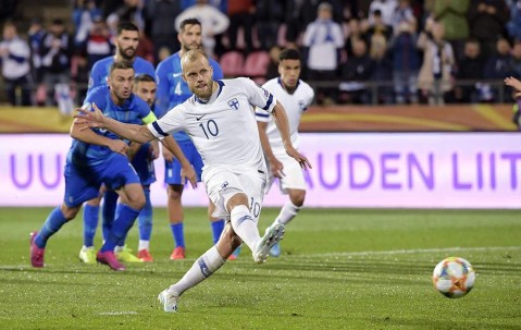 周六036 德甲巅峰对决：勒沃库森VS多特蒙德——一场关乎荣耀与未来的生死战！