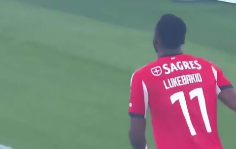 3-0！穆帅率队进四强：有望争3冠，葡超差榜首4分，欧冠难争前八