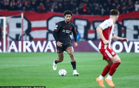 欧冠对决：勒沃库森VS比利亚雷亚尔，华丽告别西甲联赛！比分预测与赛事分析