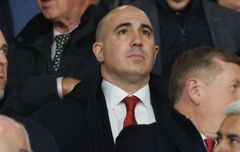 记者：曼联去年谈判方式转变，正在&且必须结束“曼联税”时代