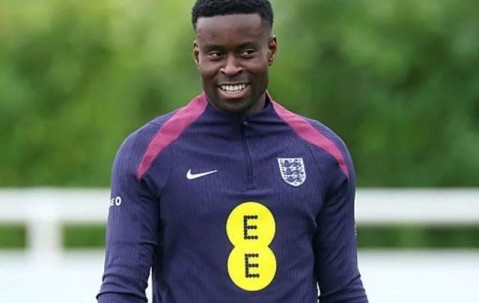 水晶宫队长被诸多豪门追逐：利物浦“到手鸭子”，要被巴萨先下手