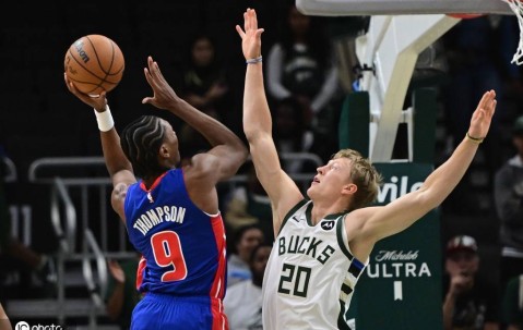 雄鹿4年4500万美元续约AJ-格林 预计揭幕战前签下科菲