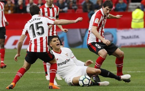 西甲保级战：巴伦西亚主场迎战塞维利亚，谁能笑到最后？