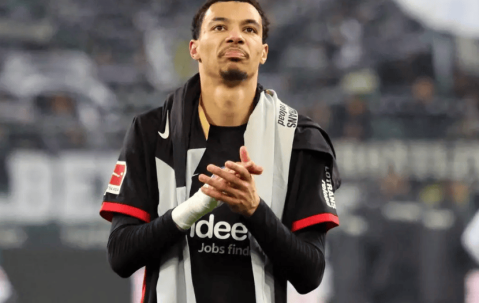 绝了，求购1亿混子前锋！曼联首签曝光！德甲刷数据，恐再次吃亏