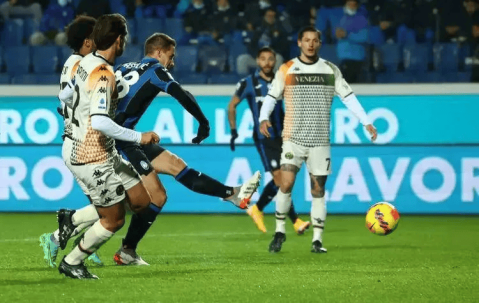 深度扫盘：从荷甲到西甲，12场杯赛焦点战解析，胜负/进球数一网打尽