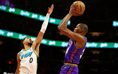 哈里伯顿:受伤后我曾致电KD 他说他不后悔带伤作战