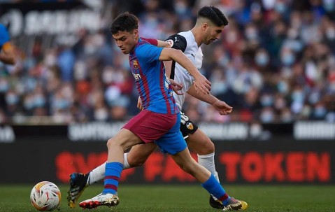 西甲-巴萨5-0巴伦西亚：锋线乱套了，巴萨卫冕悬了|前瞻