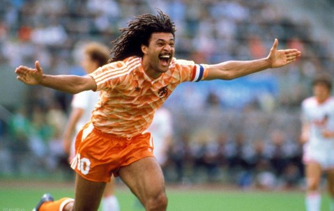 意甲历史最佳阵容发布！C罗落选！大罗齐达内上榜皮尔洛替补