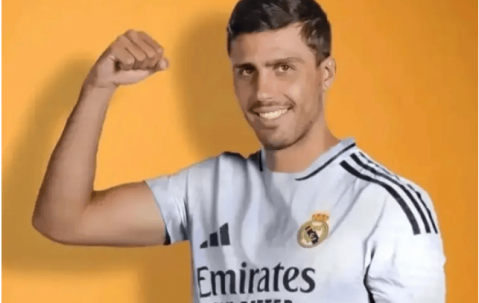 巴萨夺冠刺激皇马，3新援剑指复仇，罗德里加盟或掀西甲风云