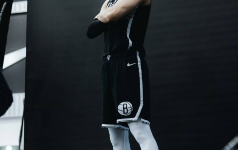 曾凡博:必须继续努力 为亚洲人打破刻板印象