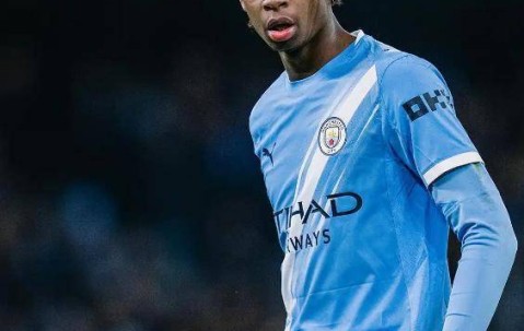 10-1！曼城轮换阵容血洗英甲队，瓜迪奥拉的赌博式调整背后藏了什么？