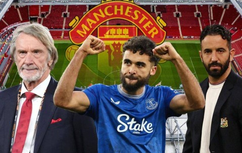 曼联考虑免费签英超空霸，卖人受阻没钱买大牌！其周薪要求成障碍