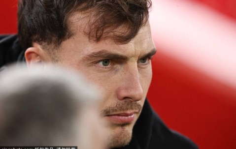 一个名叫索博斯洛伊的火枪：阿诺德离开利物浦前往马德里所给予的恩惠