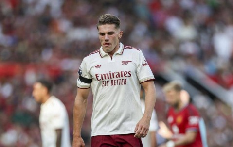 阿森纳新援，6场0球急坠，7500万欧远逊哈兰德