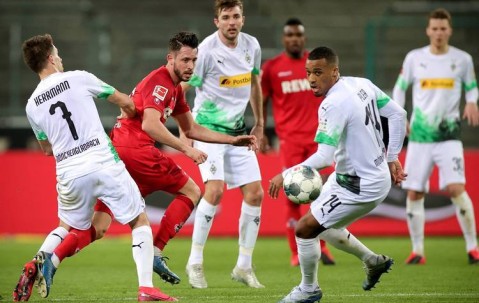 德甲凌晨生死斗！科隆主场绞杀弗赖堡，3 大维度锁定比分走向