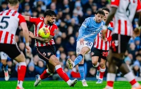 豪门悲喜夜：维拉2-1绝杀阿森纳 曼城3-0落后枪手2分 切尔西3轮不胜