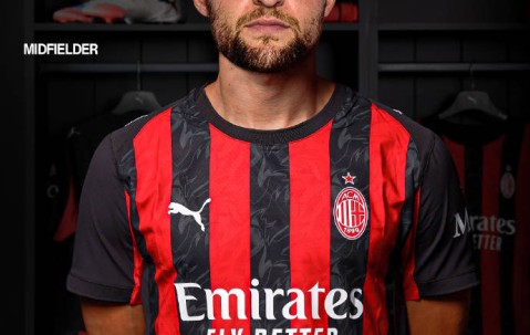 重返意甲！AC米兰官宣拉比奥加盟 与阿莱格里再度合作