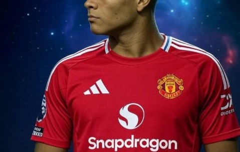 曼联650万新援报到日期已定！一位置不再引援，悍将自荐无济于事