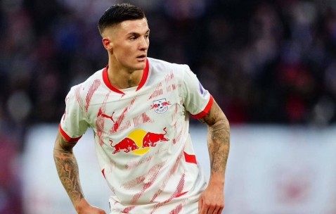 德甲天才谢什科横空出世 纽卡斯尔联与曼联竞逐8000万欧标王