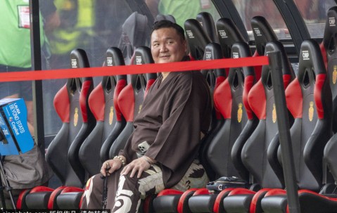 巴萨遭遇平局，皇马强势领跑西甲积分榜