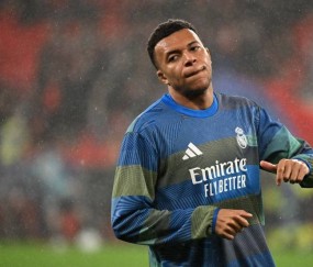 法媒曝姆巴佩伤情反复,俱乐部国家队双线施压,2亿欧射手不敢轮休