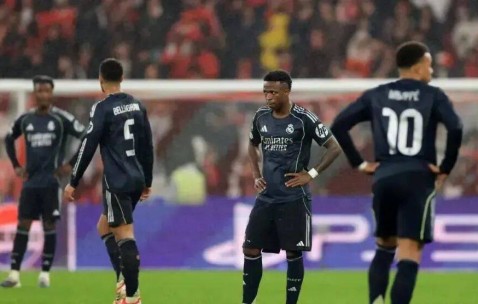 还记得吗，上一支一个月内和皇马三次交手的球队是谁？