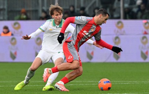 欧洲综述：红牌风波葬送罗马胜局，卡利亚里绝杀引爆意甲战火