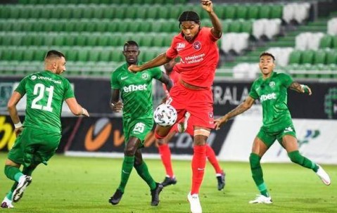 德甲烽火：门兴格拉德巴赫 VS 不莱梅，谁能率先抢得先机？