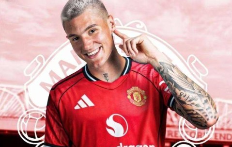 曼联2.4亿欧元打造全新锋线三叉戟，阿莫林已无退路，不成功就下课