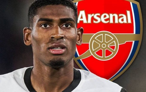 再谈！罗马诺：阿森纳1400万报价莫斯克拉被拒 球员明确想加盟