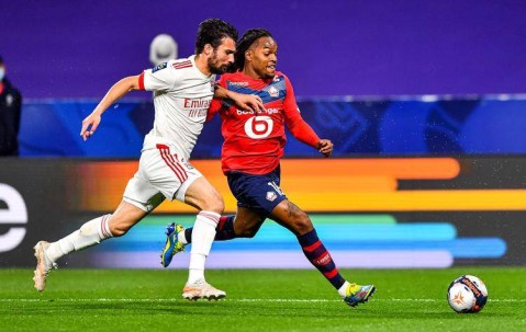 12月15日00:15前瞻：法甲对决，欧塞尔主场迎战里尔