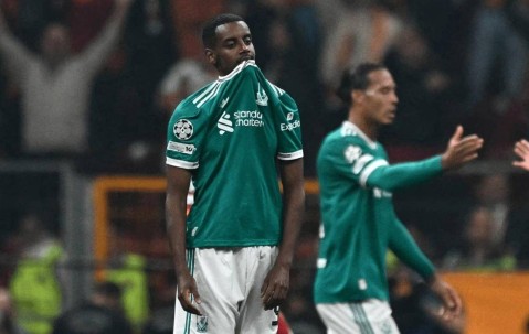 从7连胜到2连败，志在冲击全满贯的利物浦，必须避免客场疲软