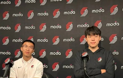 杨瀚森称英语每天都在进步 利拉德：他真的很会打球