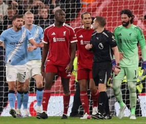 补时送点!红军名宿怒批阿利松 利物浦争5前景不妙