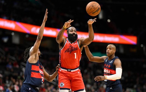 哈登36+7+9萨尔28分 快船击败奇才6连胜