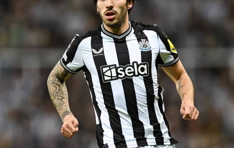 25岁英超顶级中场想回归本土？尤文是追逐者，米兰是梦开始的地方