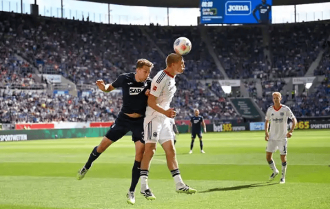 德甲焦点：法兰克福VS多特蒙德 主场雄鹰战大黄蜂 战术对冲定争冠节奏