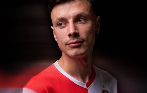 官方：费耶诺德签谢菲联中卫艾哈迈德奥德季奇，转会费近700万镑