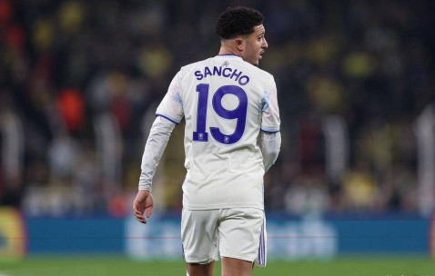 从13亿身价跌至2000万！维拉拒绝接盘，曼联赔本生意，桑乔成英超弃将