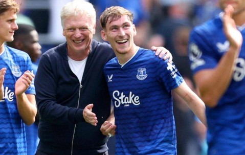 曼联有意回签青训旧将，合同到期明夏免费！曾被誉为卡里克接班人