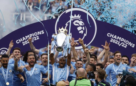 周六015 德甲：门兴格拉德巴赫VS沃尔夫斯堡 中游区的积分拉锯