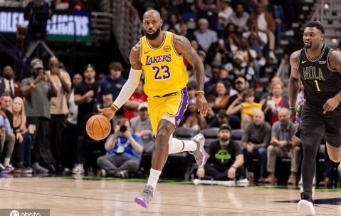 湖人以攻代守造经典逆转 41岁老詹末节再当救世主