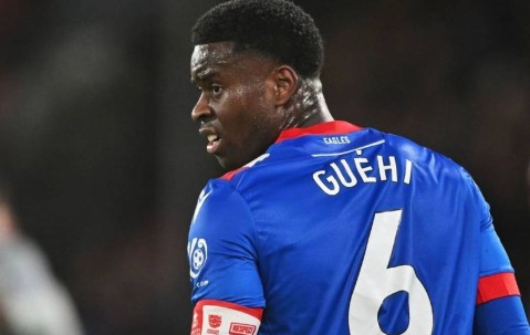 曼联拟10人名单增强后防，免费铁卫领衔！埃弗顿天才重返考察行列