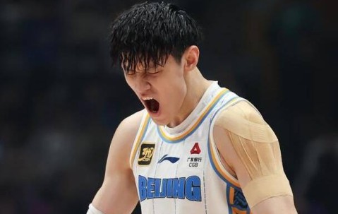 曝曾凡博将代表篮网出战NBA中国赛 有望获双向合同