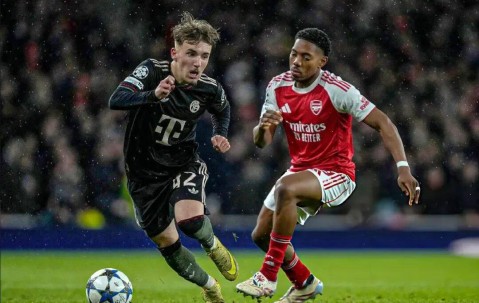 触球次数不及拉亚！枪手小将重返首发作用不大 他仍需沉淀