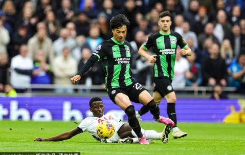 不去豪门？曝三笘薫拒沙特与拜仁邀请 决定留在布莱顿